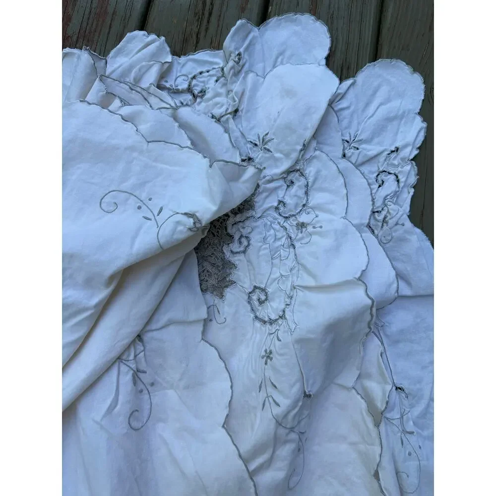 Vintage Tablecloth Embroidered 140x60” gray off white Scalloped Edge cutout